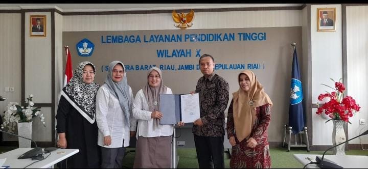 Resmi STKIP Rokania Berubah Bentuk Menjadi Universitas Rokania